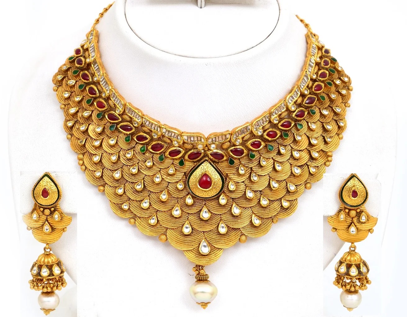 14K Gold Hover